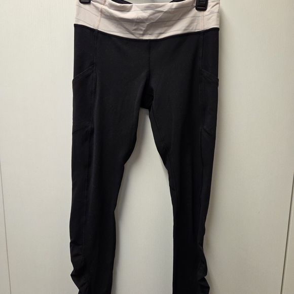 Black and Cream Leggings - Picture 1 of 3